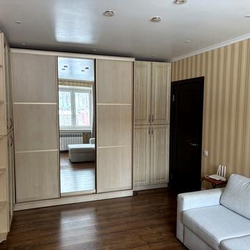 Євгена Коновальця бульв. (Маршала Конєва), 7