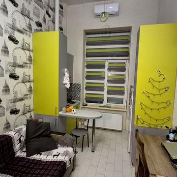 Шевченківський пров., 32