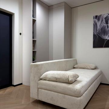 Героїв Миколаєва вул., (Будинок 3)