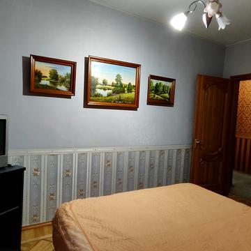 Захисників України вул. (1-го Травня), 8б
