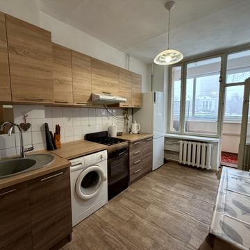 Лесі Українки бульв., 36-В