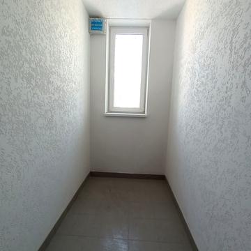 Ясний пров., 12а