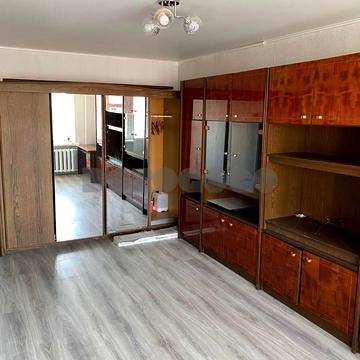 Остапа Вишні вул., 4