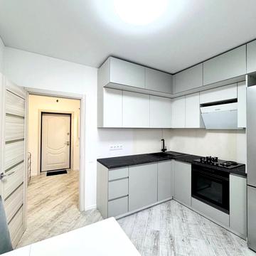 Метрологічна вул., 25