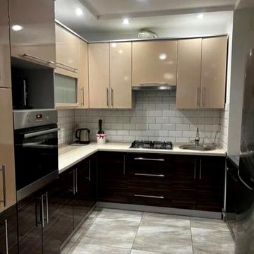 Княгині Ольги вул., 98л