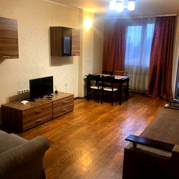 Вадима Гетьмана вул., 1-В