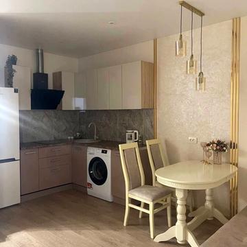 Сергія Мартина вул., 4