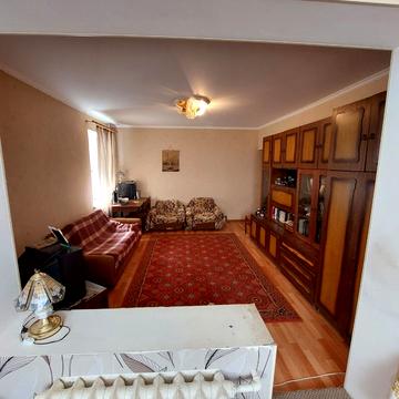 Князя Володимира Великого просп., 123