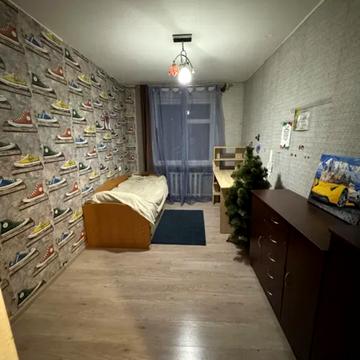 Небесної Сотні просп. (Маршала Жукова), 7