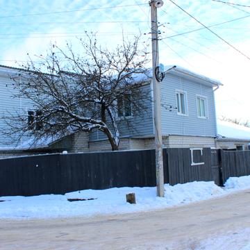 Левка Лукяненка просп. (Рокоссовського), 11