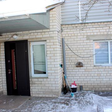 Левка Лукяненка просп. (Рокоссовського), 11