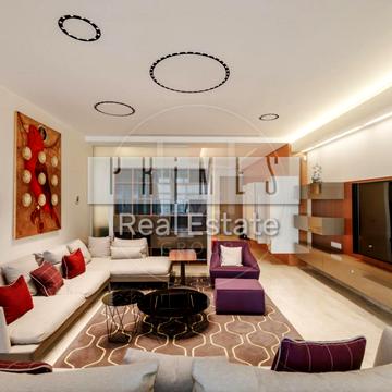 Михайла Грушевського вул., 9-А