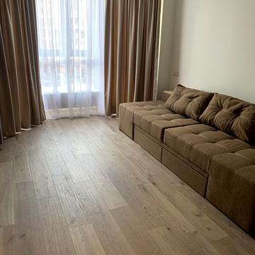 Героїв Небесної Сотні просп., 26/21