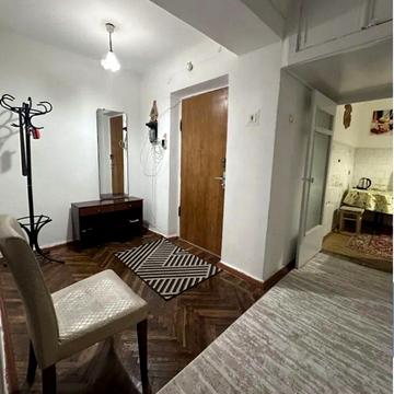 Європейська вул., 5