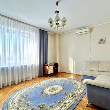 Академіка Булаховського вул., 5-Г