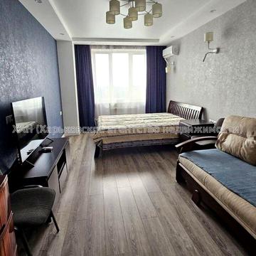 Садовий проїзд, 15 к1