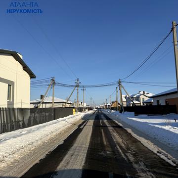 Спортивна вул.