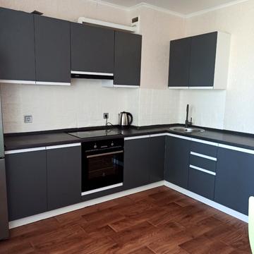 Бориса Антоненка-Давидовича вул., 1