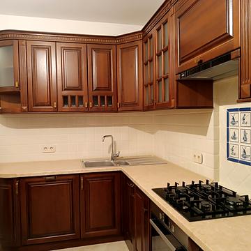 Залізнична вул., 7П