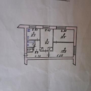Грушевського вул., 72