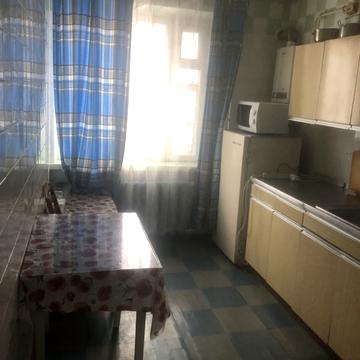 Вітрука вул., 30