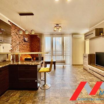 Анатолія Петрицького вул., 19