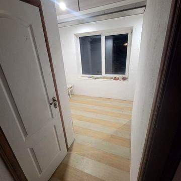 Броварна вул., 12