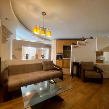 Балтиморська вул. (Посмітного), 22