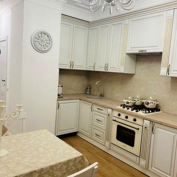 Залізнична вул., 9