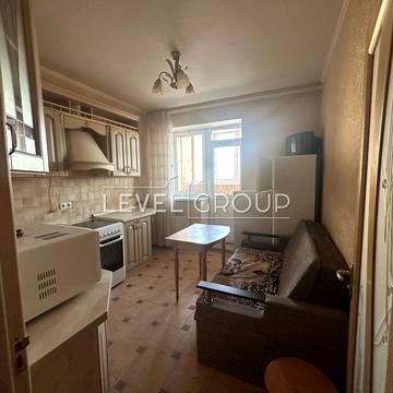 Олега Мудрака вул. (Генерала Наумова), 66