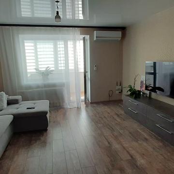 Ушинського вул., 27