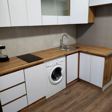 Прохоровська вул., 40