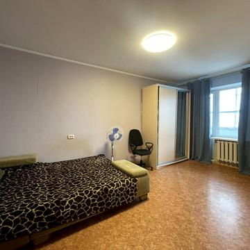 Академіка Корольова вул., 34