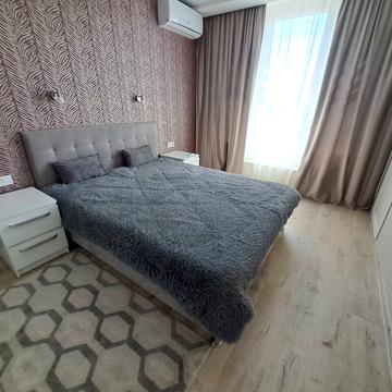 Дніпровська набережна вул., 16-Д