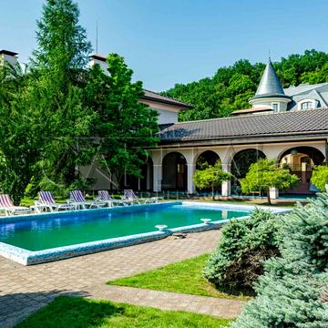 Київська вул.