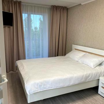 Полтавська вул., 81