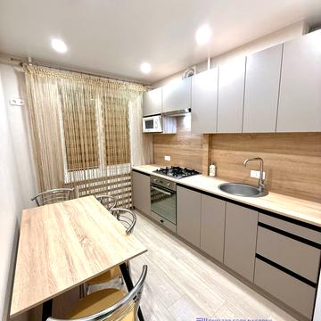 Фестивальний пров., 4