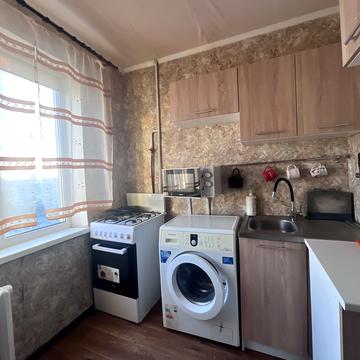 Космонавта Поповича вул. (Космонавта Волкова), 8