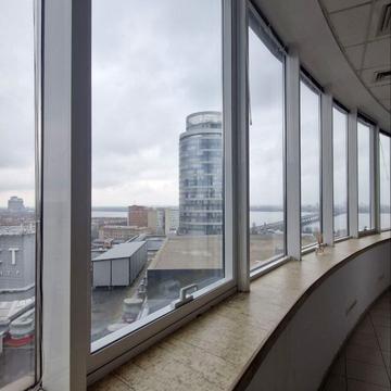 Королеви Єлизавети ІІ вул. (Глинки), 2