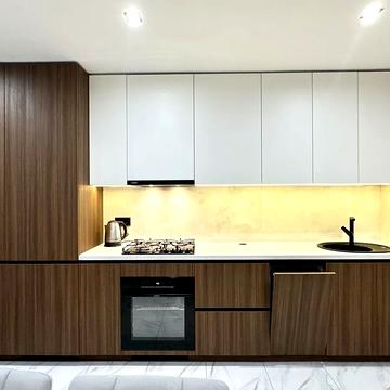 Степана Бандери вул., 77-Б