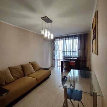 Богдана Хмельницького вул., 36