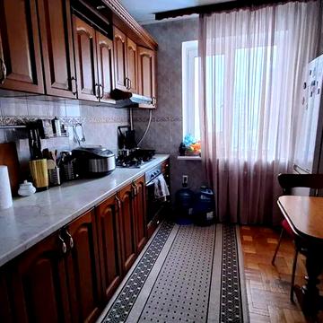 Лариси Руденко вул., 7