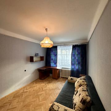 Дніпровська набережна вул., 9-А