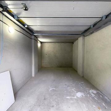 Юліана Пелеша вул., 3