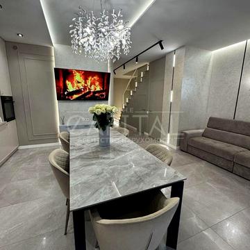 Полтавська вул., 30