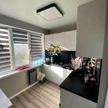 Романа Шухевича просп. (Генерала Ватутіна), 10-А