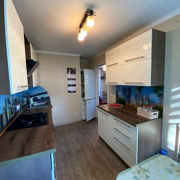 Лесі Українки просп. (Пушкіна), 21