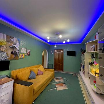 Академіка Філатова вул., 52/2