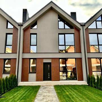 Євгена Патона вул.