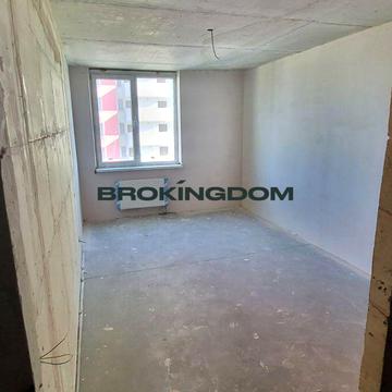 Василя Симоненка вул., 107-А